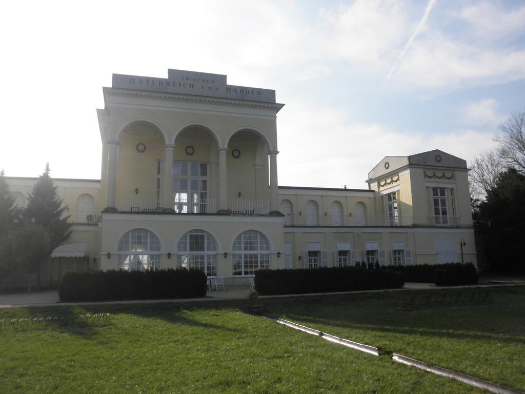 Apartmany Hlohovec Dış mekan fotoğraf