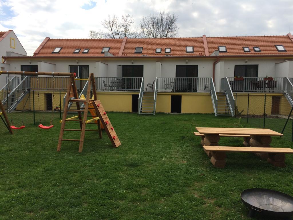 Apartmany Hlohovec Dış mekan fotoğraf